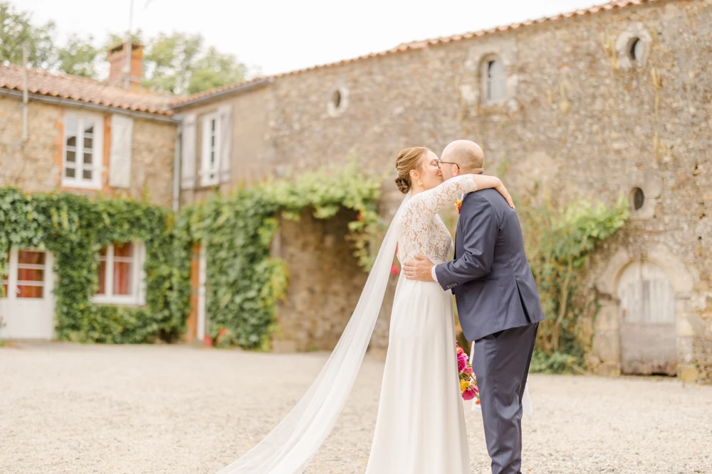 événement robe bonheur mariage beige